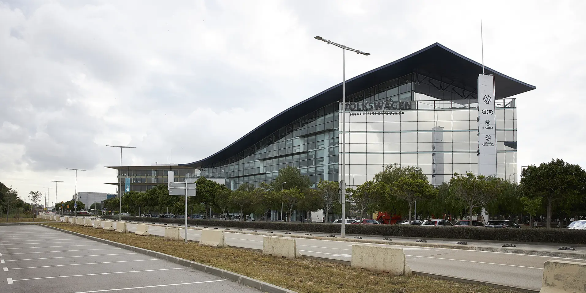 BLUE WAVE VOLKSWAGEN