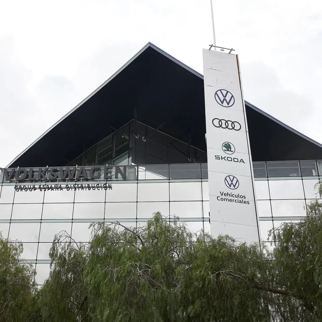 BLUE WAVE VOLKSWAGEN